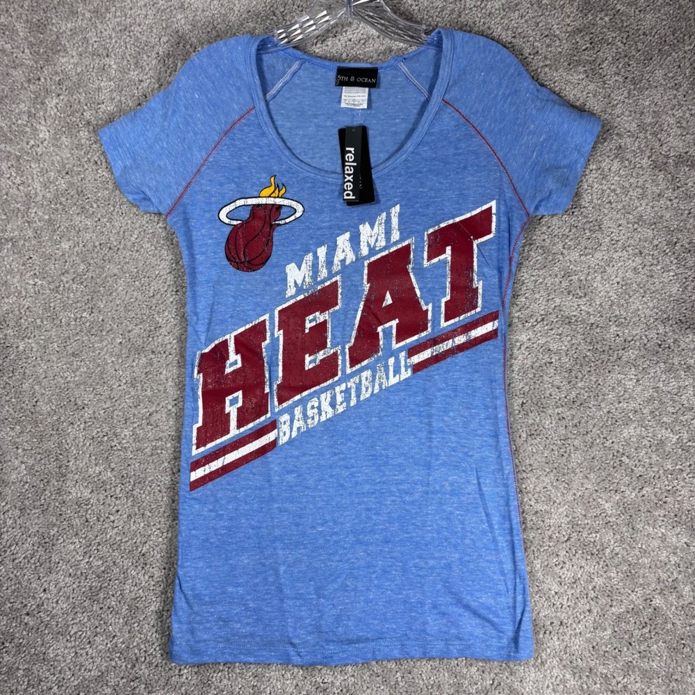 5th & Ocean Womens Miami Heat Basketball Graphic T Shirt Blue Small Relaxed‎ Fit